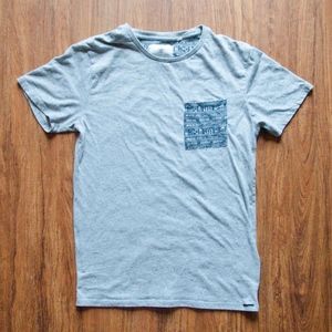 On the Byas T-shirt, Grey with Aztec Pocket Size S